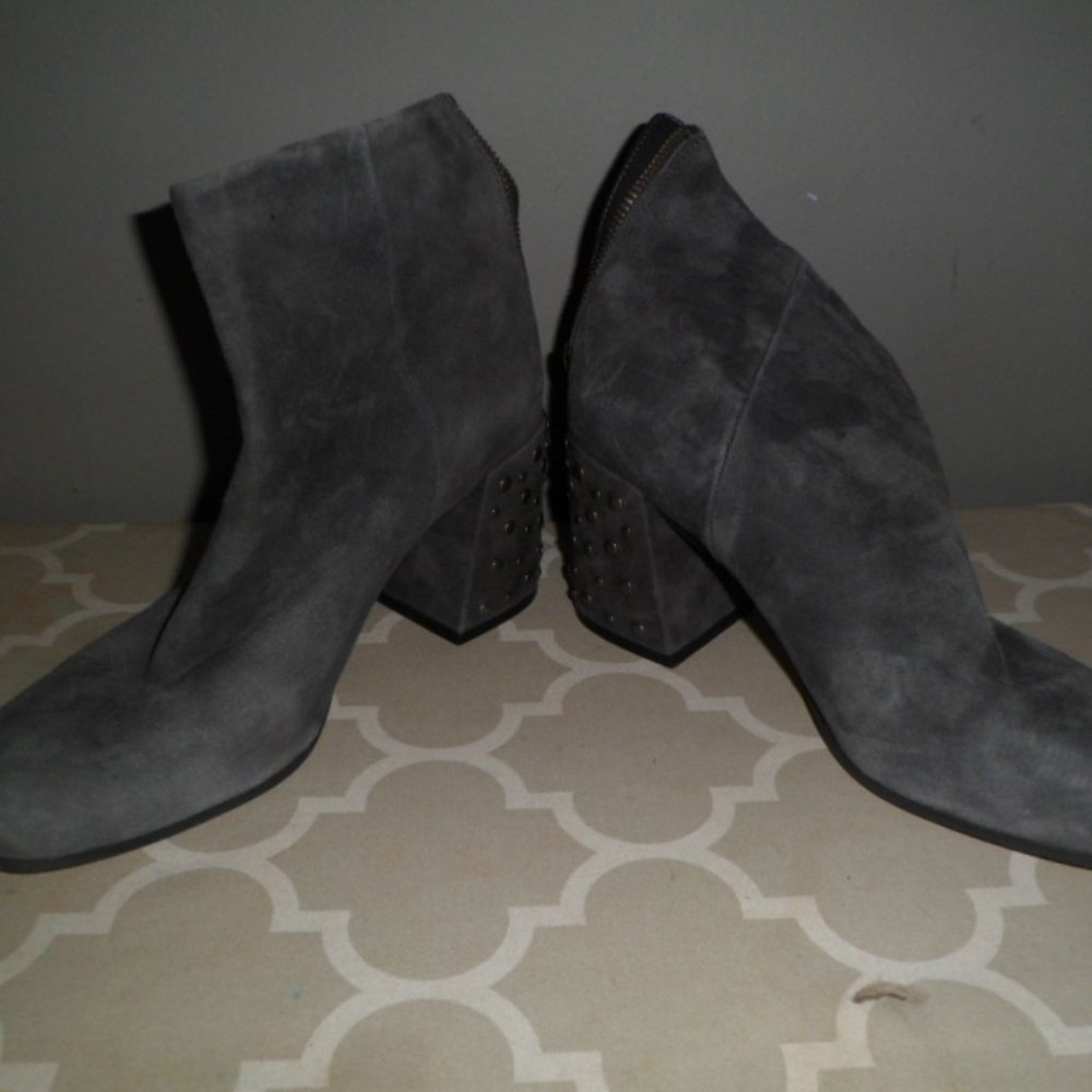 GAP Charcoal Grey Studded Heel Suede Ankle Boot Size 8 #RSS